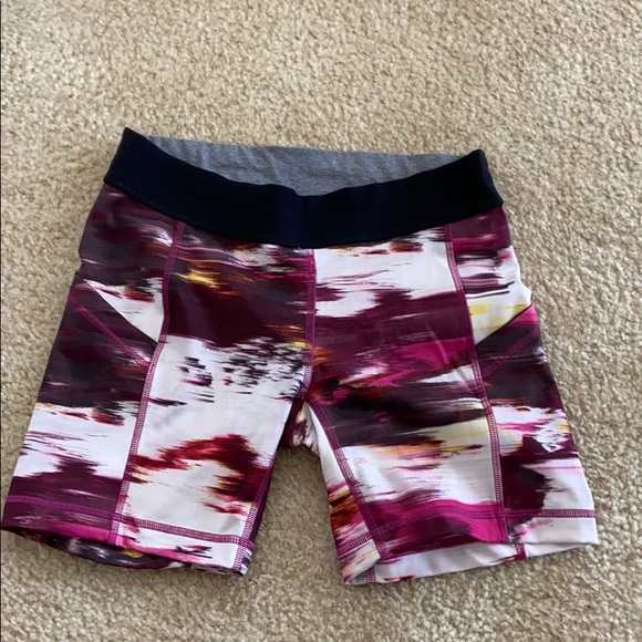 lululemon athletica Pants - Lululemon biker shorts